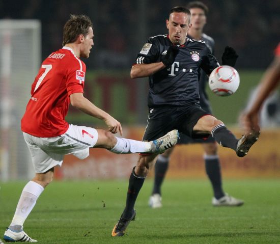 莱昂纳德带 莱昂纳德带